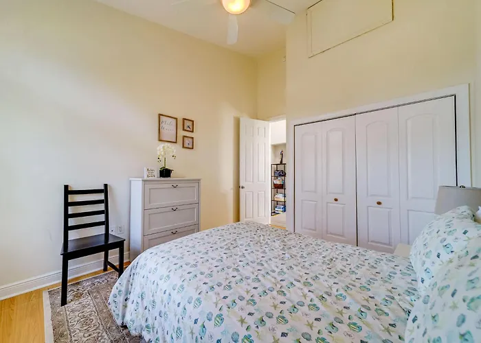 Heated Pool And Fun At Ocean Shore Retreat Holiday home Clearwater Beach