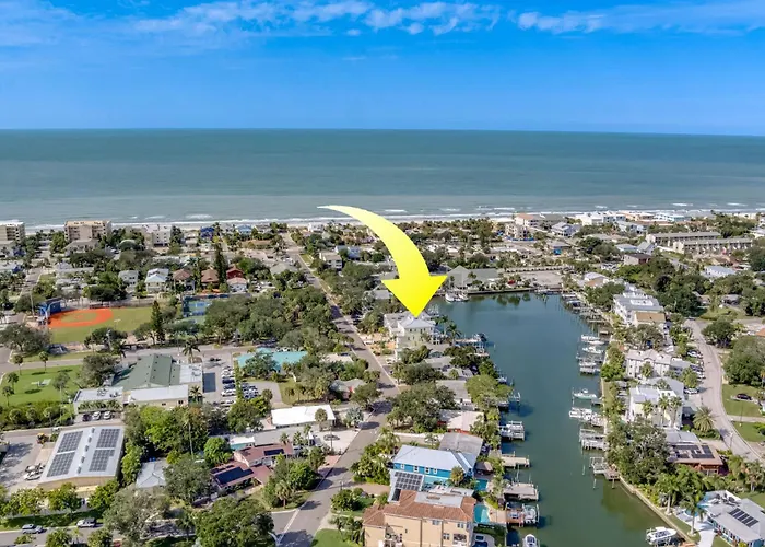 Heated Pool And Fun At Ocean Shore Retreat Clearwater Beach